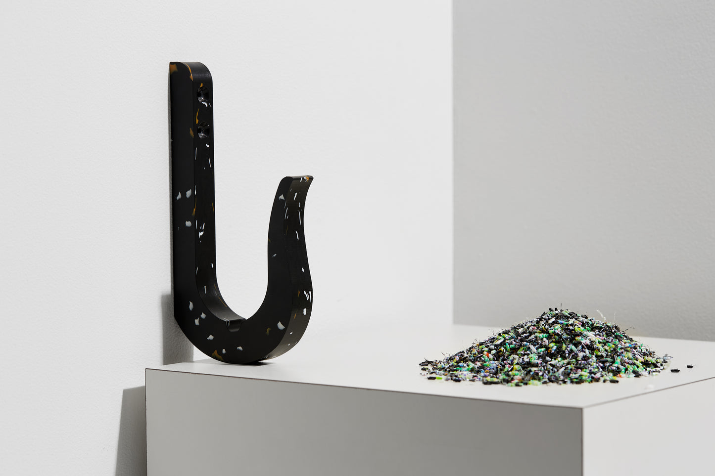 BLACK BOARD HOOKS